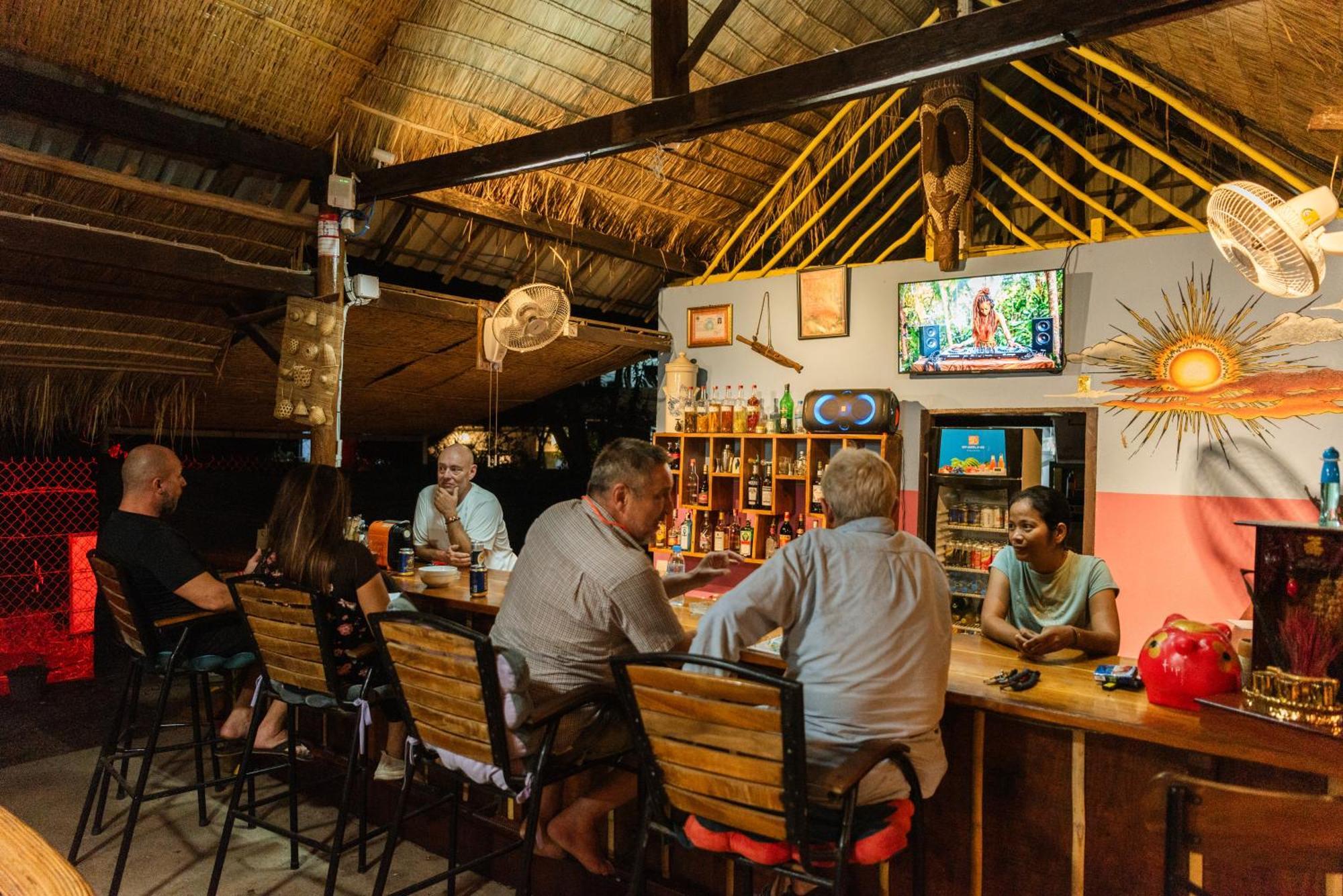 Hotel Le Soleil à Kep Extérieur photo