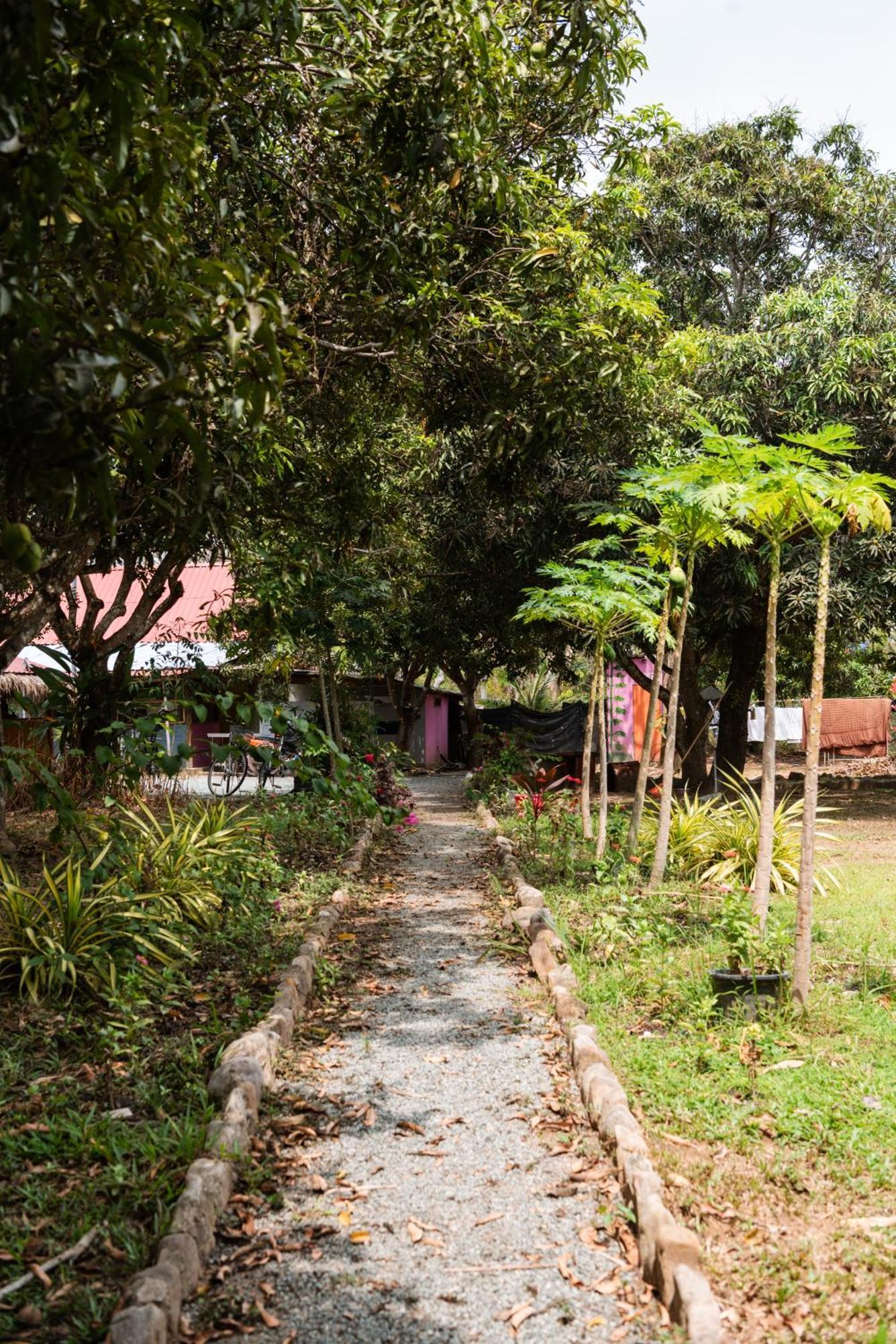 Hotel Le Soleil à Kep Extérieur photo