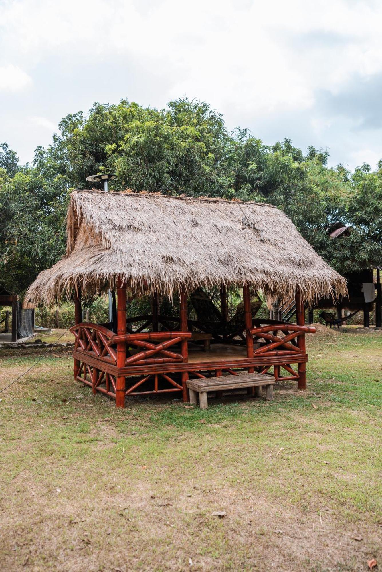 Hotel Le Soleil à Kep Extérieur photo