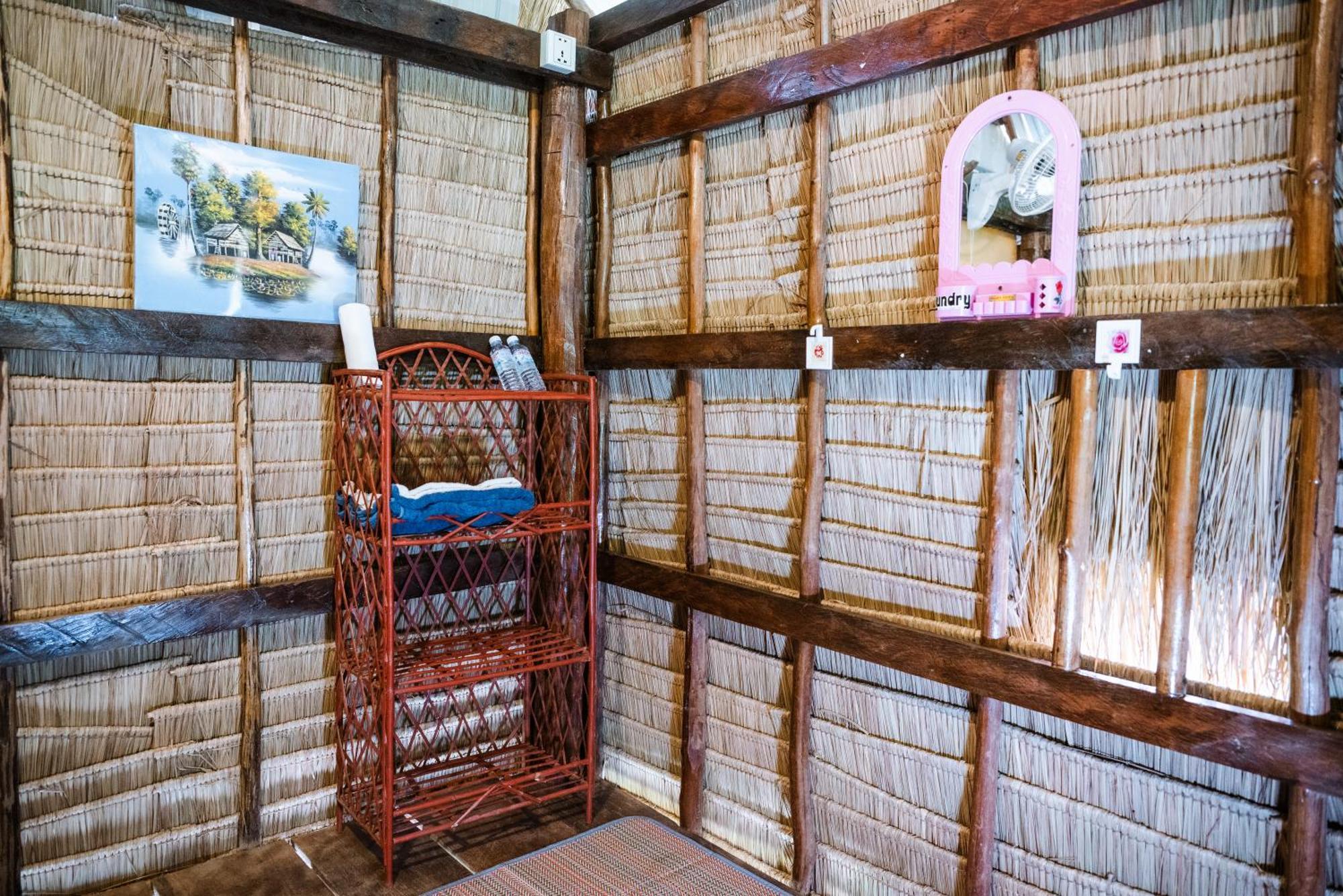 Hotel Le Soleil à Kep Extérieur photo